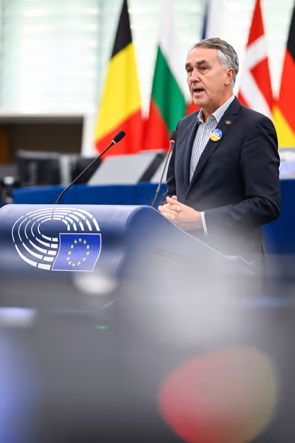 EP Plenary session.- The need for a united support to Ukraine and for a just and durable peace concluded on Ukraine's terms, with Europeans and without surrendering to Vladimir Putin's conditions ahead of the foreseen Budapest summit