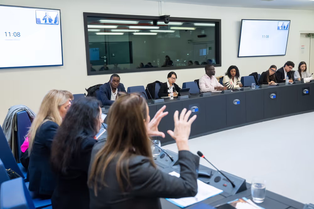 Semainar for young volunteers