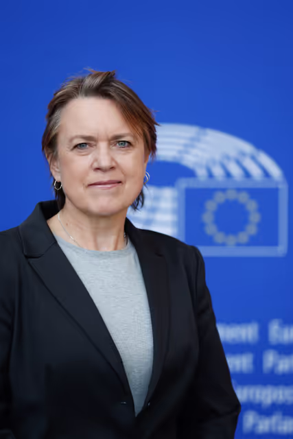 Billede 12: Ruth FIRMENICH in the EP in Strasbourg