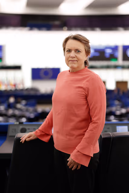Billede 8: Ruth FIRMENICH in the EP in Strasbourg