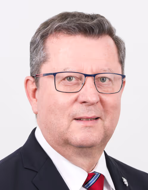 Снимка 4: Czech MEPs official portraits - 10th Parliamentary term.