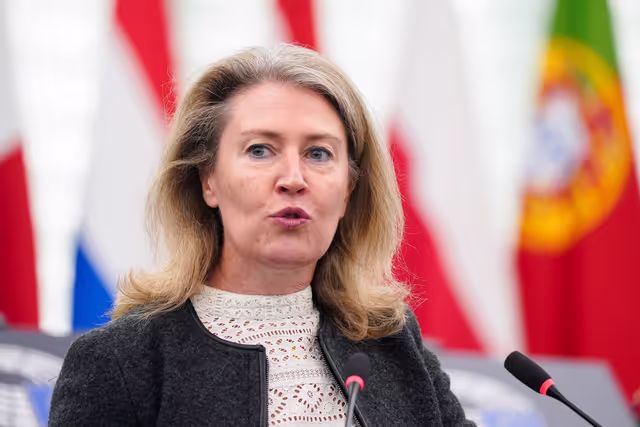 Zdjęcie 50: EP Plenary session - Combating violence against women and girls, including the exploitation of motherhood