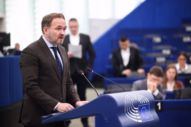 Zdjęcie 42: EP Plenary session - Breast cancer: the importance of screening