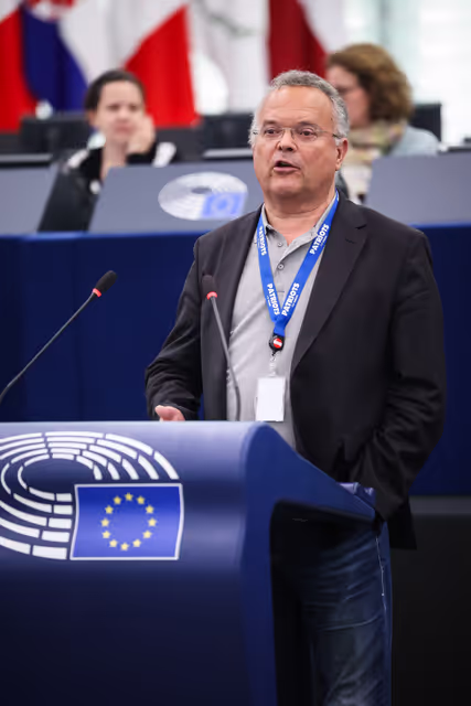 Zdjęcie 36: EP Plenary session - Breast cancer: the importance of screening