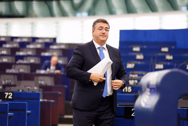 EP Plenary session - Discontinuing seasonal time change