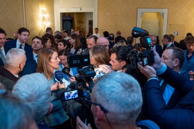 Foto 7: Official visit by Roberta METSOLA, EP President, to Rome (Italy) - Speech at the Formiche European Dinner