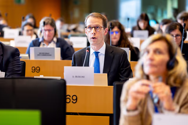 Foto 44: IMCO PETI joint Public Hearing ' Protecting children and adolescents in digital environments: challenges and policy solutions '