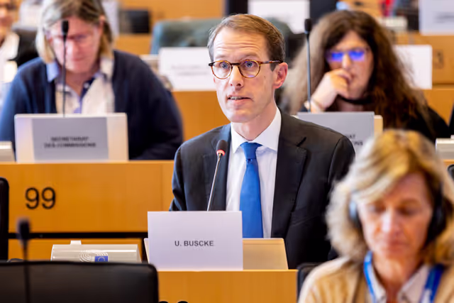 Foto 43: IMCO PETI joint Public Hearing ' Protecting children and adolescents in digital environments: challenges and policy solutions '