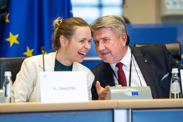 Foto 25: IMCO PETI joint Public Hearing ' Protecting children and adolescents in digital environments: challenges and policy solutions '