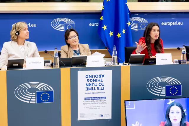 Fotagrafa 16: Gender equality week - Facing the Talent Gap