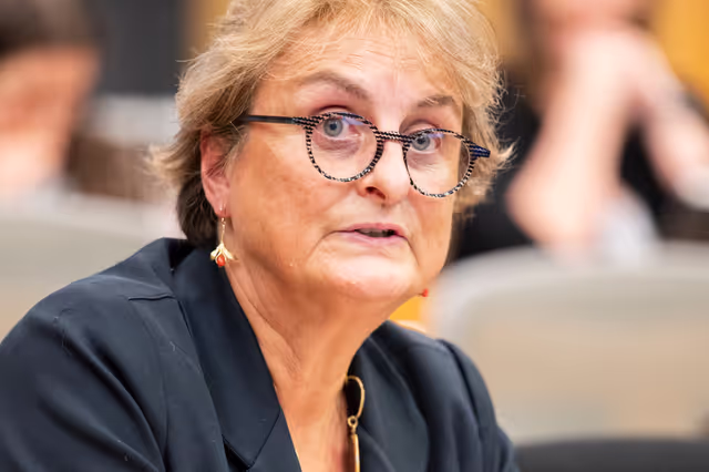 Zdjęcie 15: HOUS - Public Hearing on Housing Challenges for Young Europeans: Student Accommodation, Youth Emancipation and Talent Retention in the EU