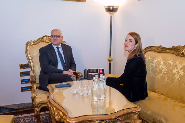 Fotografi 2: Official visit by Roberta METSOLA, EP President, to Rome (Italy) - Meeting with Roberto GUALTIERI, Mayor of Rome