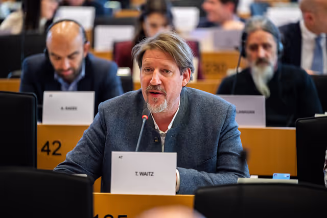 AGRI - Exchange of views with Commissioner Hansen on the Generational renewal communication and on the annual report on simplification, implementation and enforcement