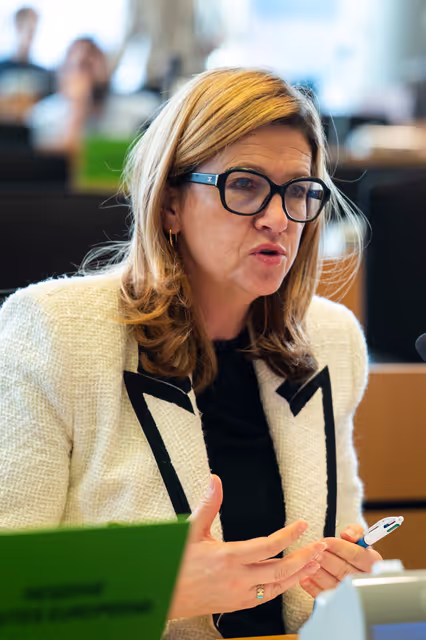 ECON -  Structured Dialogue with Maria Luís Albuquerque, Commissioner for Financial Services and the Savings and Investments Union