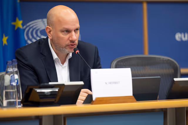 CONT - Hearing on MFF 1 and MFF 5, Security and Defence with Executive Vice-President Henna VIRKKUNEN and Commissioner Andrius KUBILIUS, in the presence of ECA reporting Members Mihails KOZLOVS (MFF Heading 1), and Marek OPIOLA (MFF Heading 5)