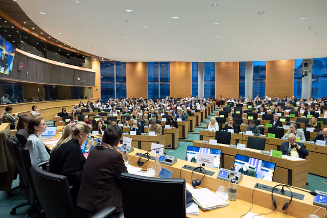 Снимка 18: ENVI - Vote on a 2040 EU target for greenhouse gas emissions reduction