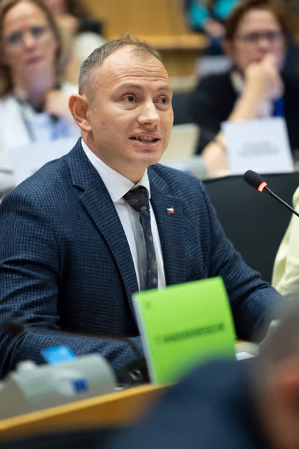 Снимка 16: ENVI - Vote on a 2040 EU target for greenhouse gas emissions reduction