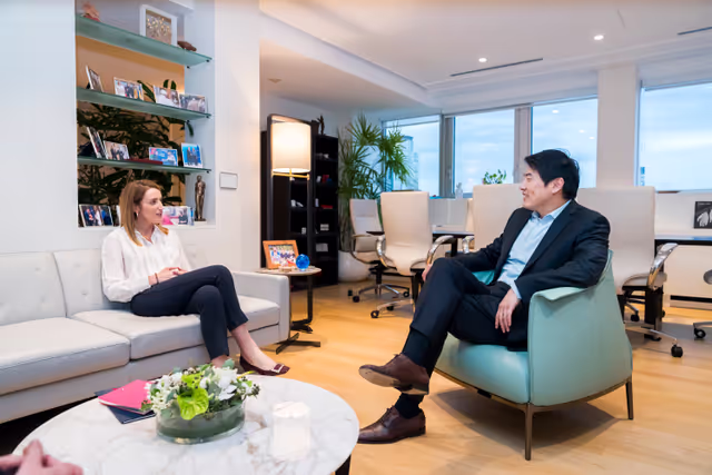 Roberta METSOLA, EP President meets with Jason KWON, openAI's Chief Strategy Officer