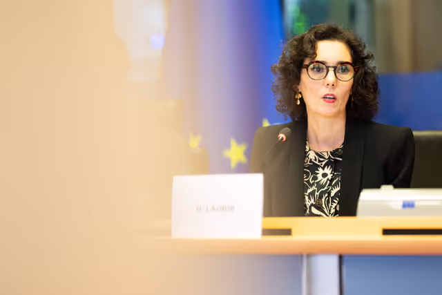 Fotografija 26: ENVI-SANT  - Exchange of views with Exchange of views with Commissioner Hadja LAHBIB