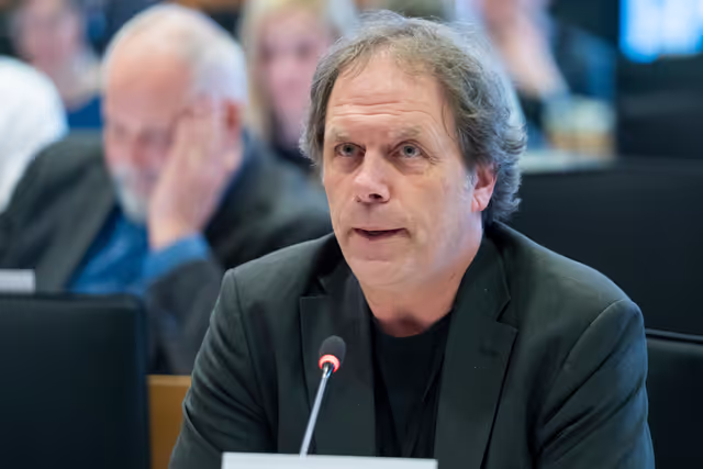 Photo 5: ENVI - Presentation by Jessika Roswall, Commissioner for Environment, Water Resilience and a Competitive Circular Economy of the Commission proposal on the Amending Regulation (EU) 2023/1115 as regards certain obligations of operators and traders