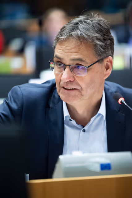 ENVI - Exchange of views with Jessika Roswall, Commissioner for Environment, Water Resilience and a Competitive Circular Economy and Wopke Hoekstra , Commissioner for Climate, Net Zero and Clean Growth, on the financing for climate and environment under the proposed Multiannual Financial Framework 2028-2034