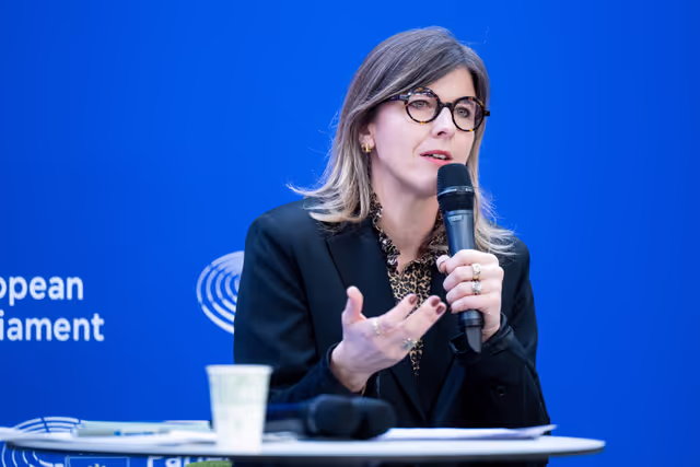 Press Briefing on protection of minors