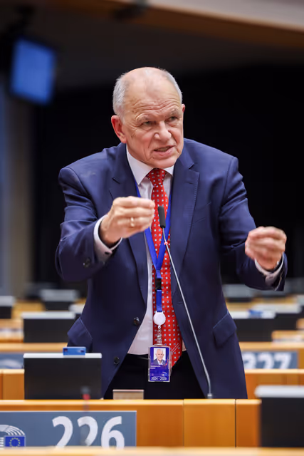 EP Plenary session - The first European Annual Asylum and Migration report and the setting up of the Annual Solidarity Pool