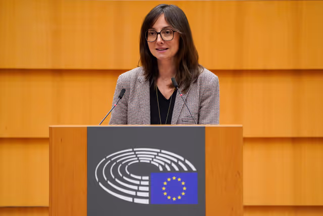 Photo 19 : EP Plenary session - Protecting EU consumers against the practices of certain e-commerce platforms