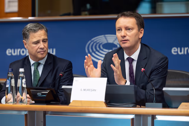 Fotagrafa 10: Press seminar for French and Hungarian journalists