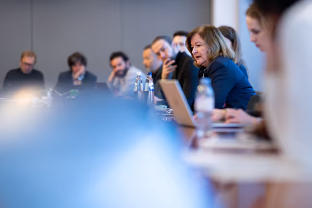 Снимка 8: Press seminar for French journalists