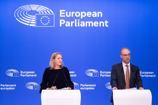 Suriet 11: Last minute briefing