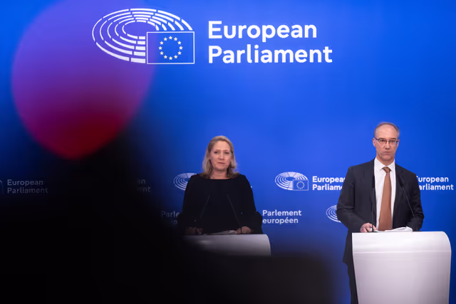 Suriet 12: Last minute briefing