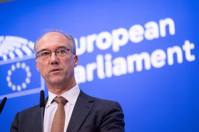 Suriet 10: Last minute briefing