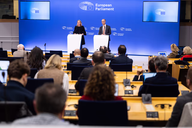 Last minute briefing