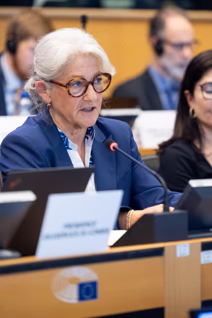 Fotogrāfija 4: AGRI - Trilogue on unfair trading practices in business-to-business relationships in the agricultural and food supply chain