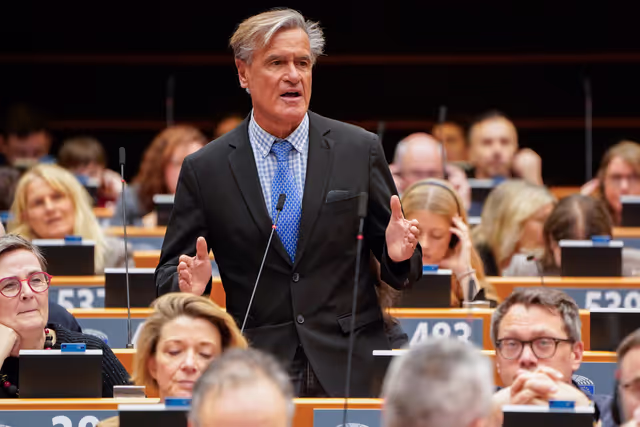 Foto 42: EP Plenary session - Voting session