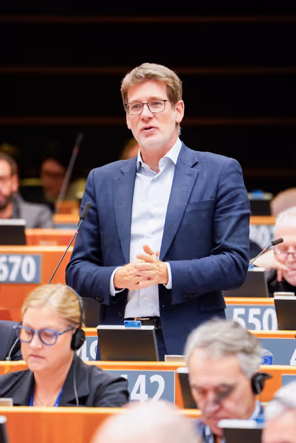 Foto 35: EP Plenary session - Voting session