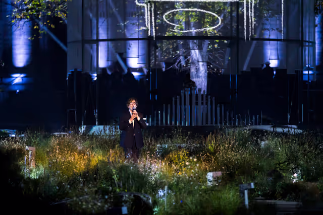 Fotogrāfija 19: Official visit by Roberta METSOLA, EP President to Paris (France) - Ceremony for the victims of November 13th attacks