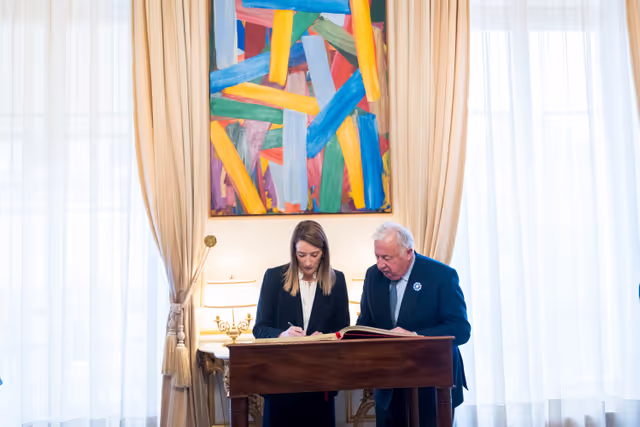 Official visit by Roberta METSOLA, EP President to Paris (France) - Meeting with Gérard LARCHER, President of the French Senate