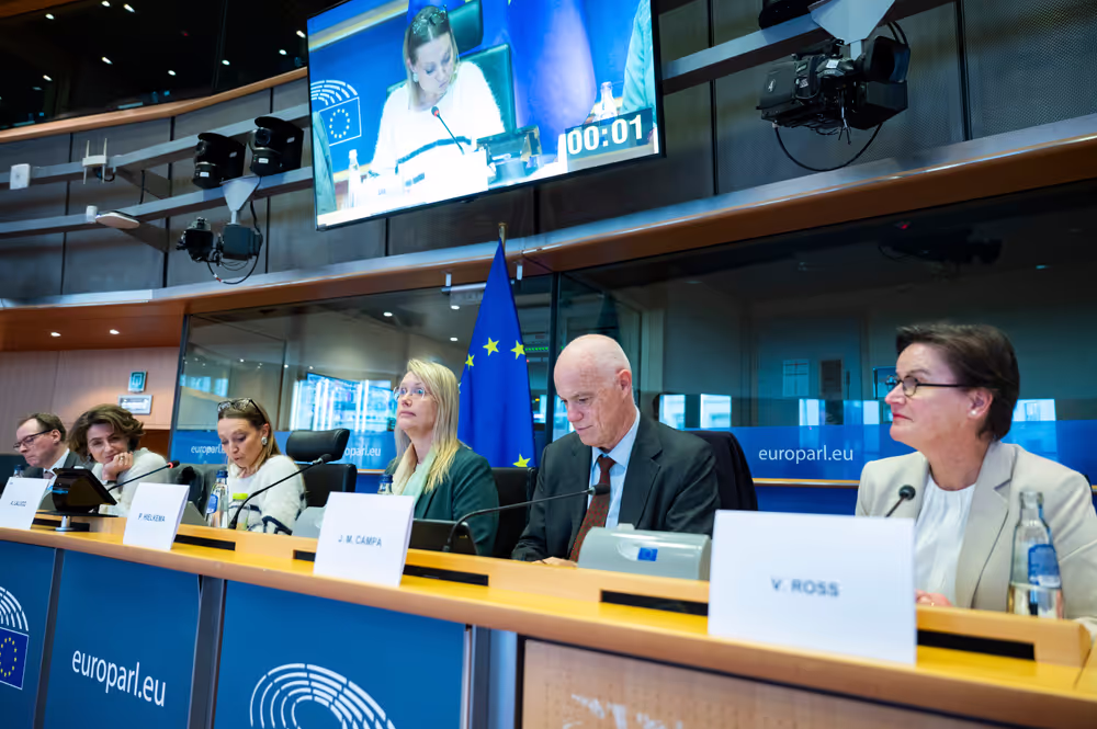 ECON -  Public Hearing with the Chairpersons of the European Supervisory Authorities