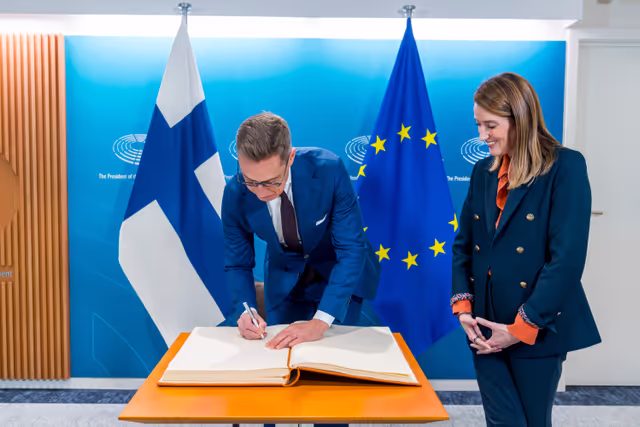 Roberta METSOLA, EP President meets with Alexander STUBB, President of Finland