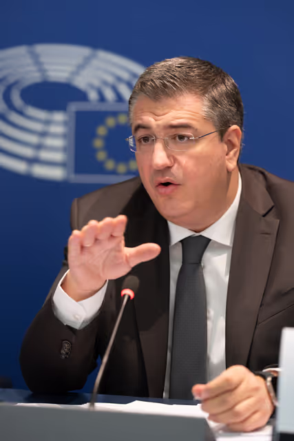 Photo 13: SEDE TRAN - Presentation of the Military Mobility Package by the Commissioner for Sustainable Transport and Tourism, Apostolos Tzitzikostas, and the Commissioner for Defence and Space, Andrius Kubilius
