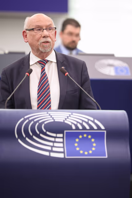 Fotografija 16: EP Plenary session -  2026 budgetary procedure: joint text