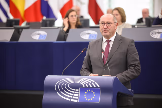 Fotografija 12: EP Plenary session -  2026 budgetary procedure: joint text