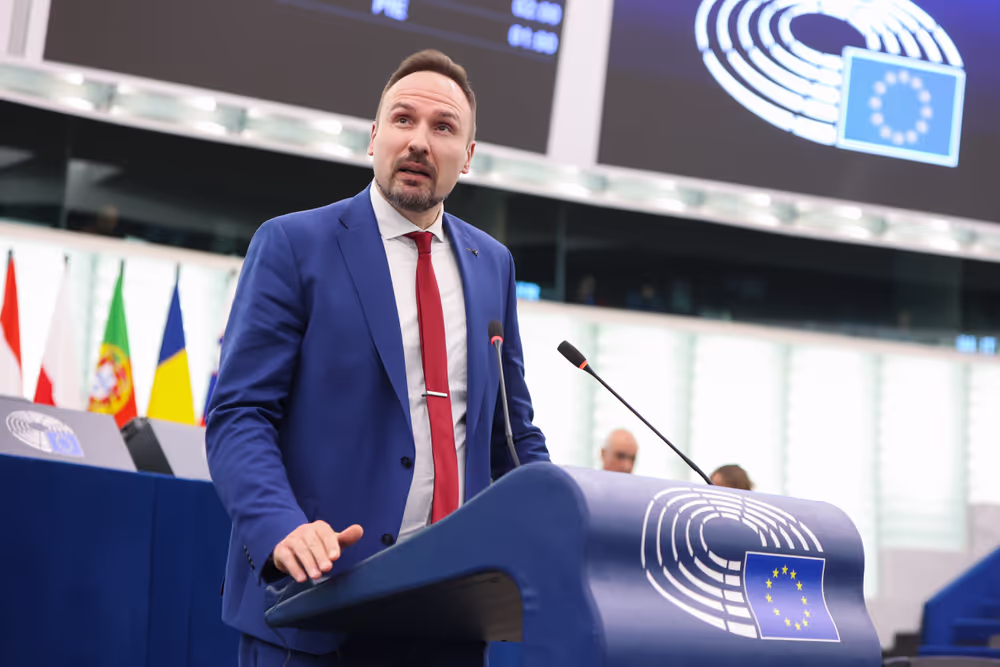 EP Plenary session - Protection of minors online