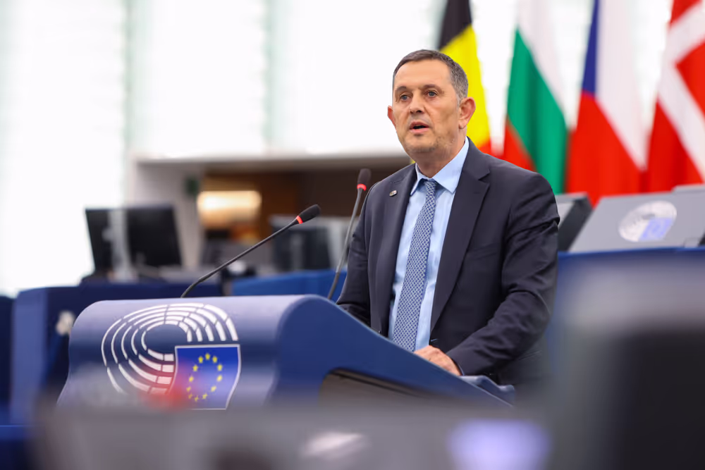 EP Plenary session - Protection of minors online