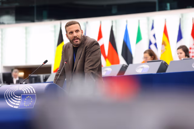 Foto 4: EP Plenary session - Protection of minors online