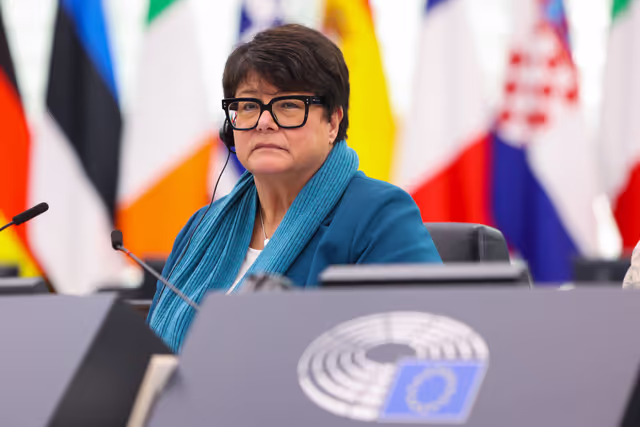 Foto 1: EP Plenary session - Protection of minors online