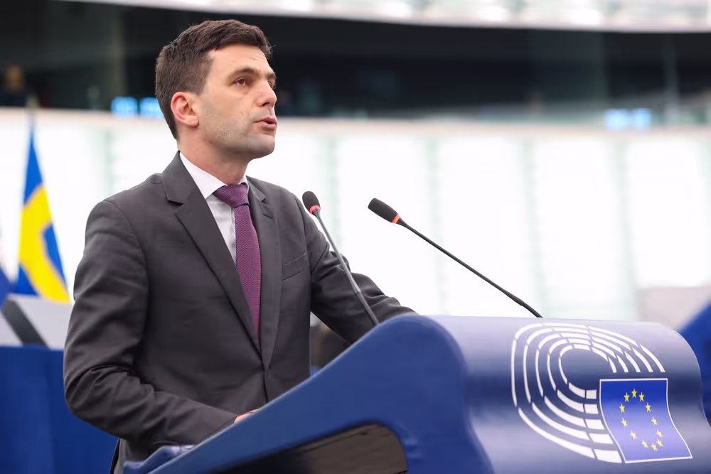 EP Plenary session - Protection of minors online