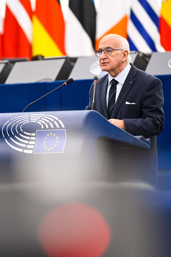 EP Plenary session - Protection of minors online